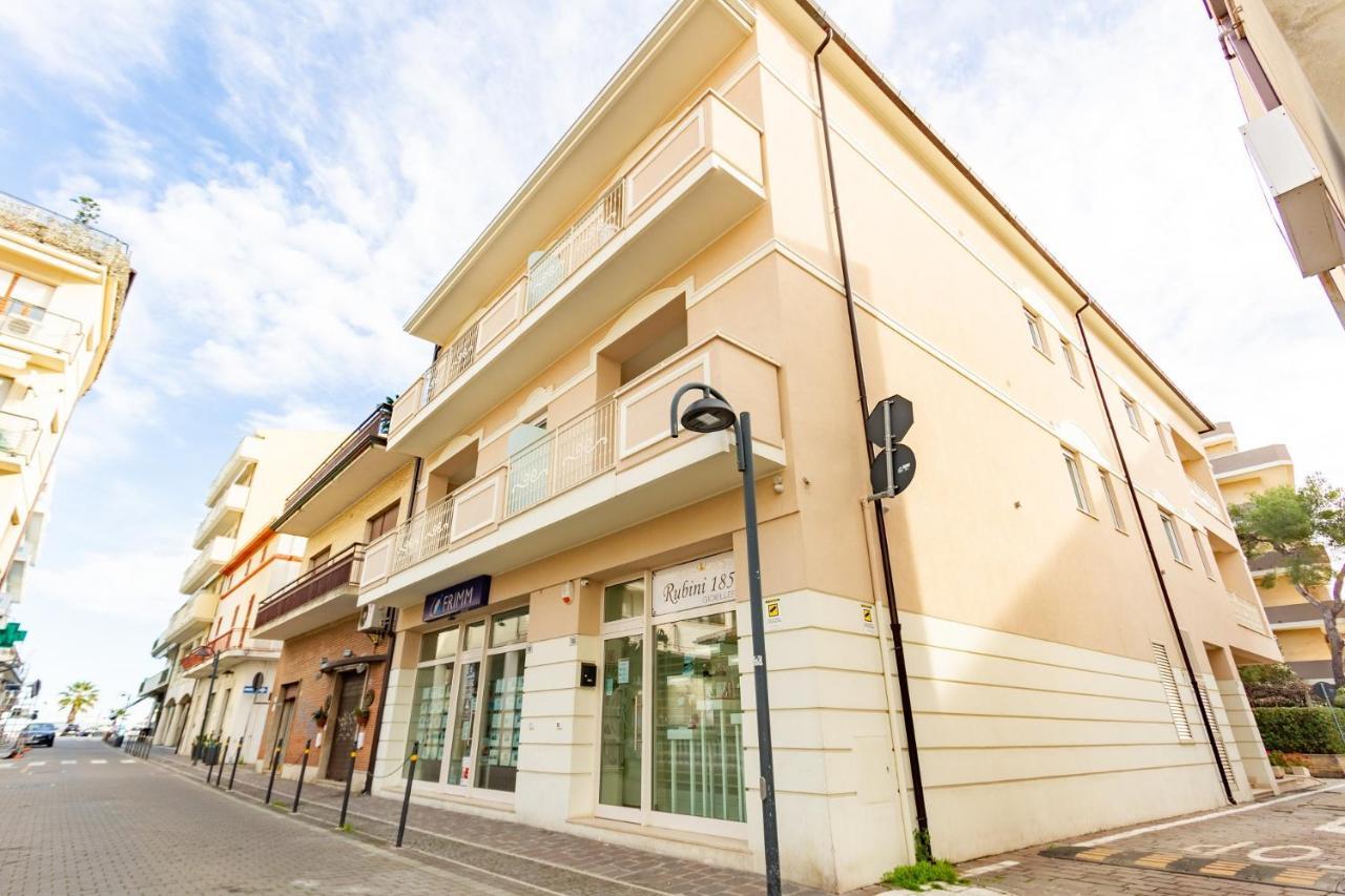 Blu 2P - Palazzina Laura Myho Casa Leilighet Tortoreto Eksteriør bilde